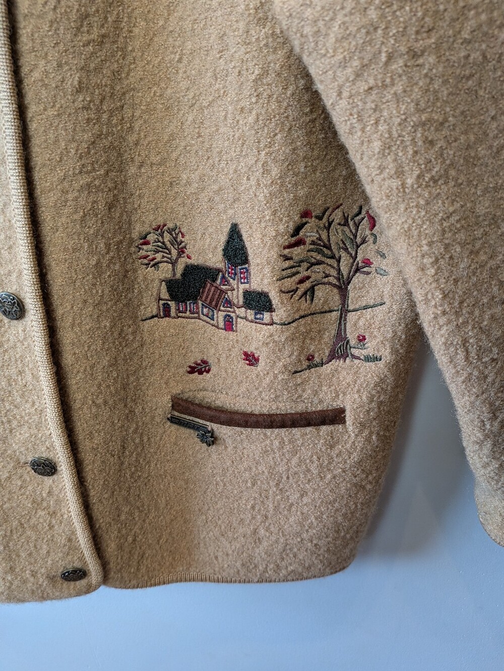 VINTAGE Mat Cardigan Size L 100% Wool Granny Style Buttons Closure Shoulder Pads - Picture 5 of 15